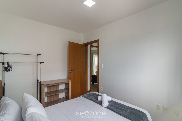 Apto Vista Mar Lateral a 120m da Praia EEI0303