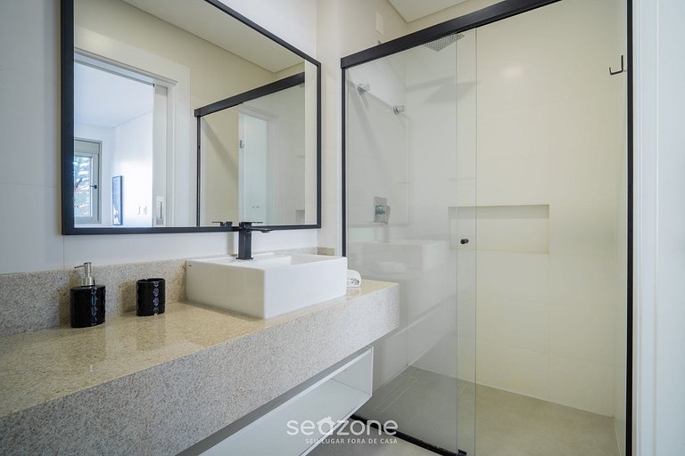 Apto nuevo a 150m de la playa de Jurerê RAN203 Seazone