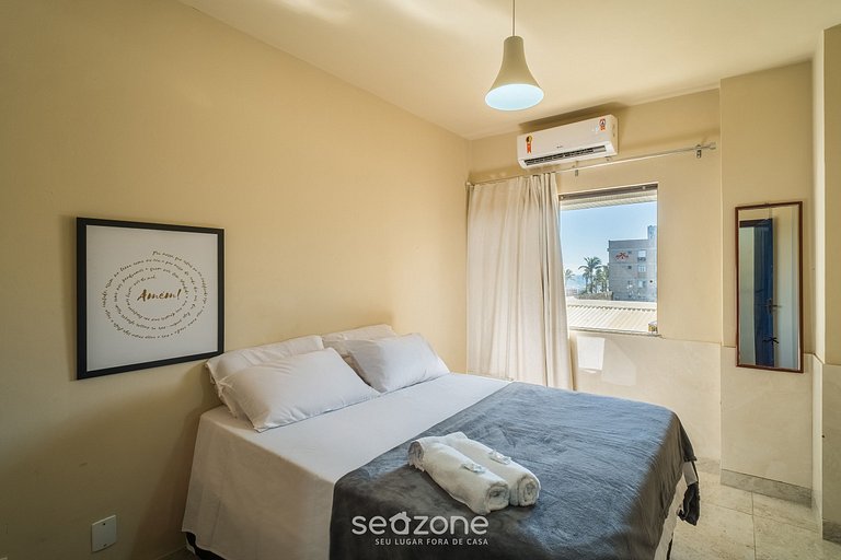 Apartamento con balcón y vista al mar - IER0305