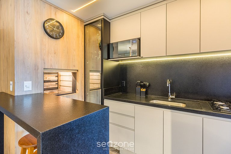 Apto Encantador c/ lareira em Gramado STA0305