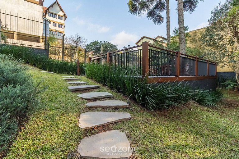 Apto Encantador c/ lareira em Gramado STA0305