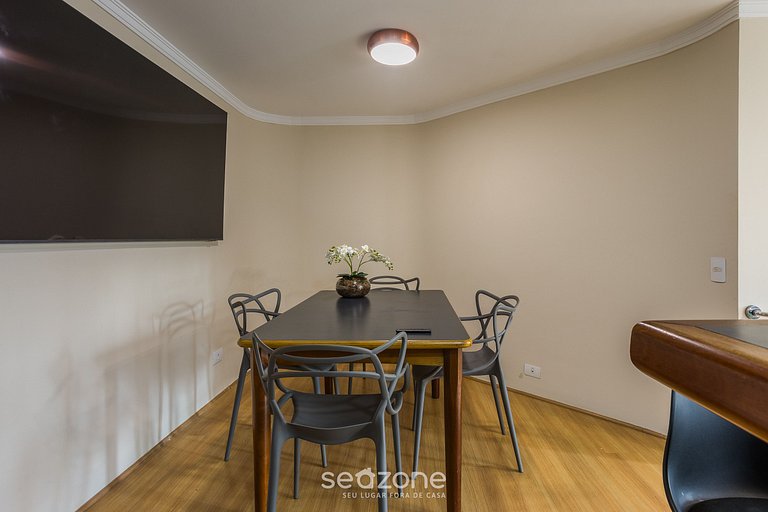 Apto c/ varanda, prox. ao Shopping Morumbi PPE0302