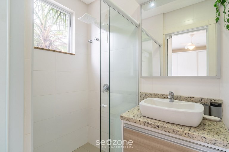 Apto con parrilla a 600m de la playa RPN0101