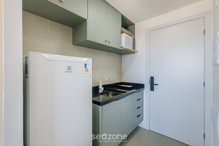 Studio c/ varanda e vista frente mar - EDF1605