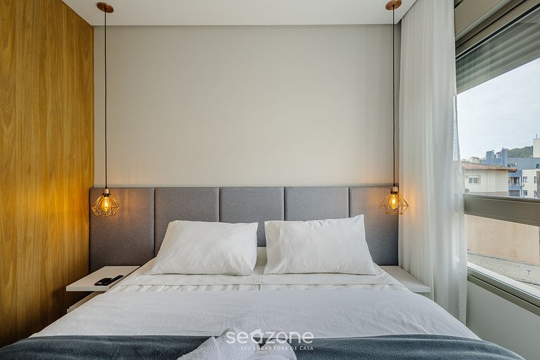 Apto c/ rooftop en Jurerê Internac. ELU0211