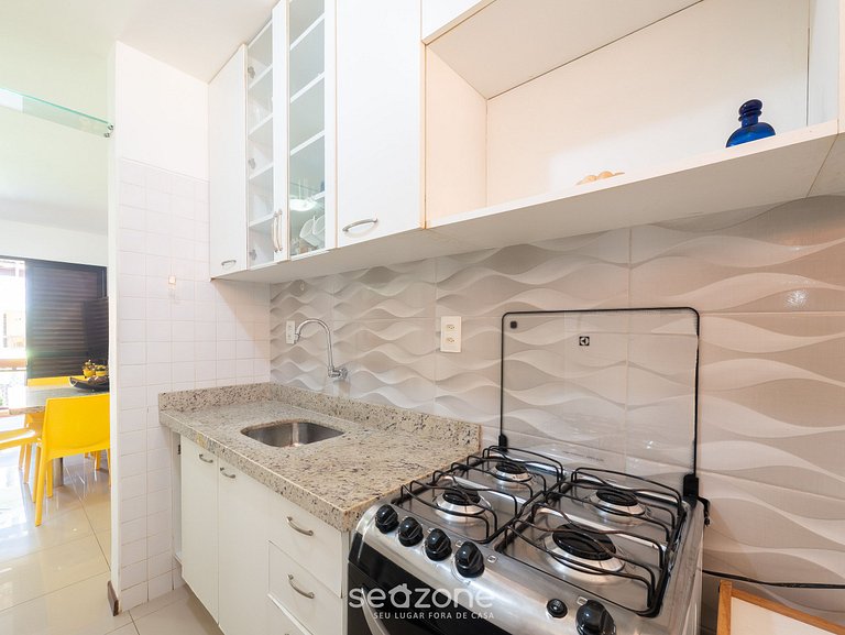 Apto em cond. beira-mar com piscina - GSH2101