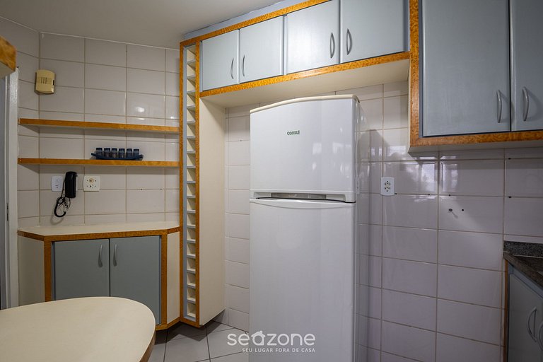 Apto c/ varanda e vista mar em Guarapari - DBH0807