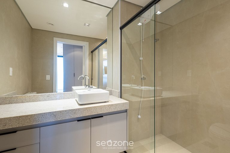 Apto 2 hab, cond. c/ piscina - GET0706