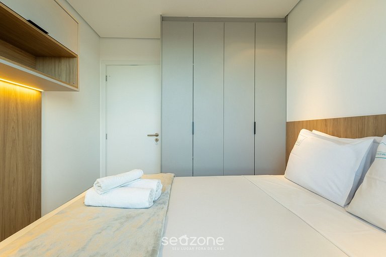 Apto 2 hab, cond. c/ piscina - GET0706