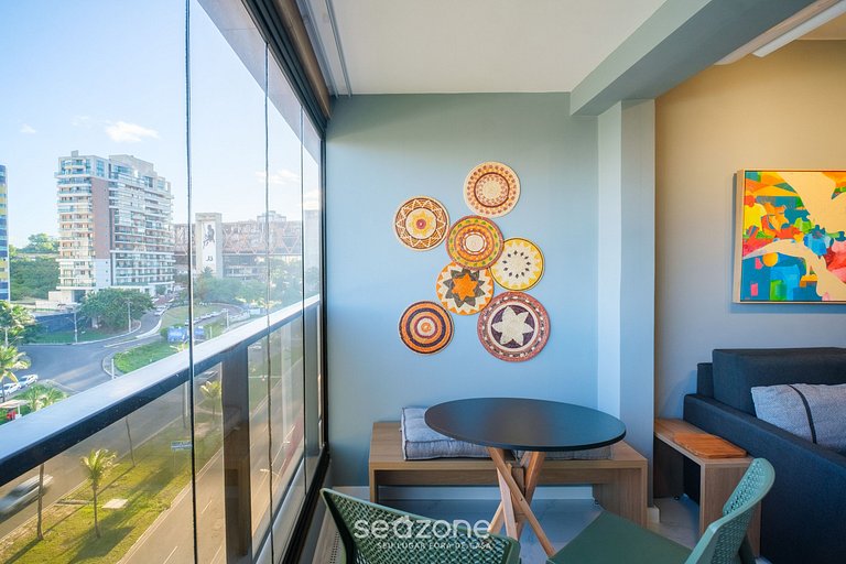 Apto cerca del mar en edificio c/ piscina SMT0505