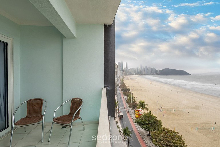 Apto c/ varanda e vista frente Mar em BC - IPC0902