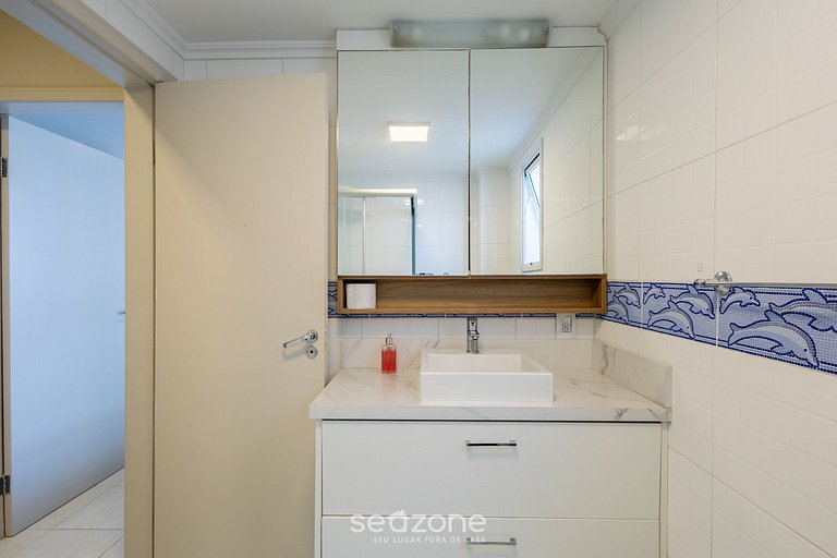 Apartamento c/ balcón y vista al mar en BC IPC0902