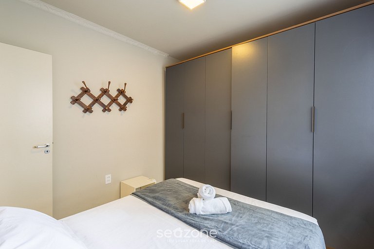 Apto c/ varanda e vista frente Mar em BC - IPC0902