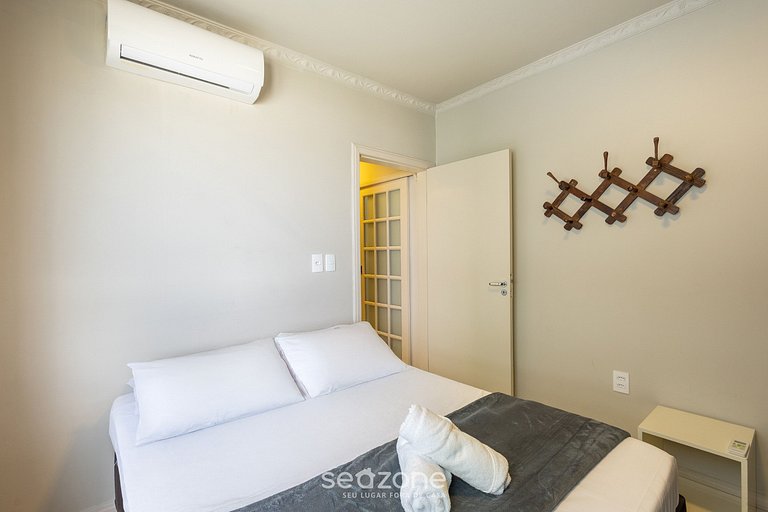 Apto c/ varanda e vista frente Mar em BC - IPC0902