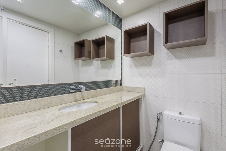 Hermoso apto en edificio con piscina MPB0034