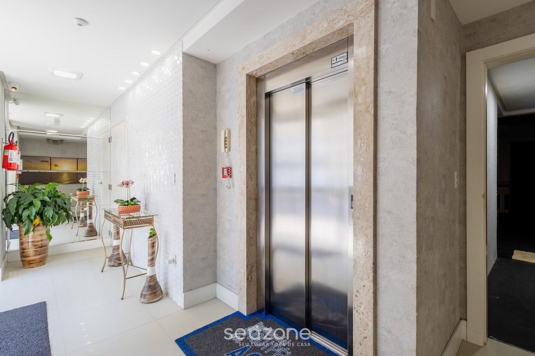 Apto c/ parrilla a 550m de la Playa RAA0301