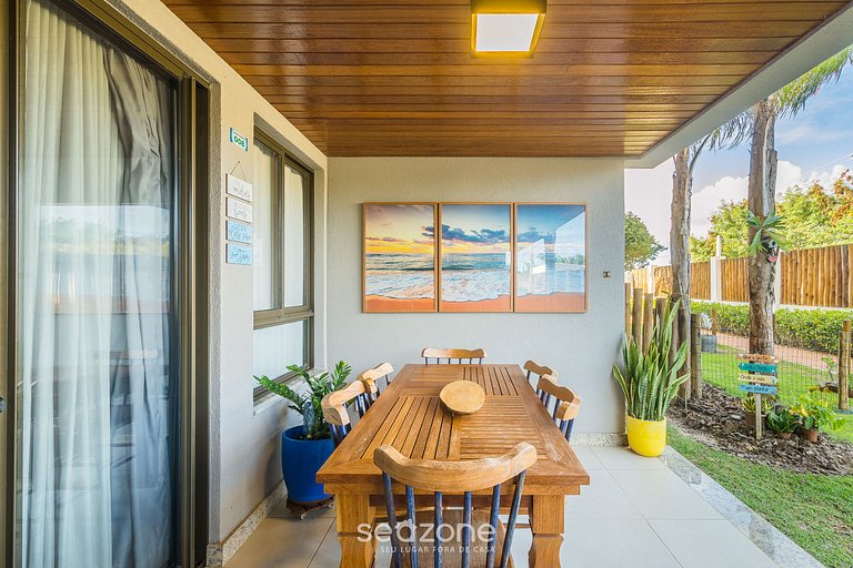 Apto de 2 Suites en Condominio con Piscina EKO0008