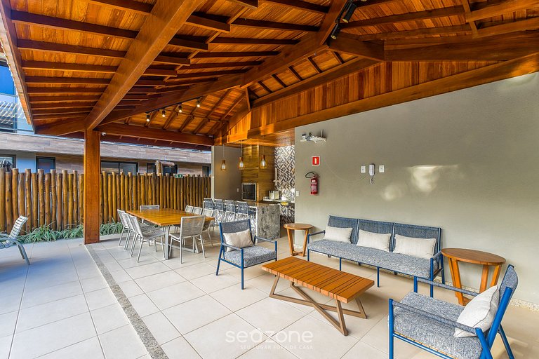 Apto 2 Suítes em Condo. c/ Piscina EKO0008