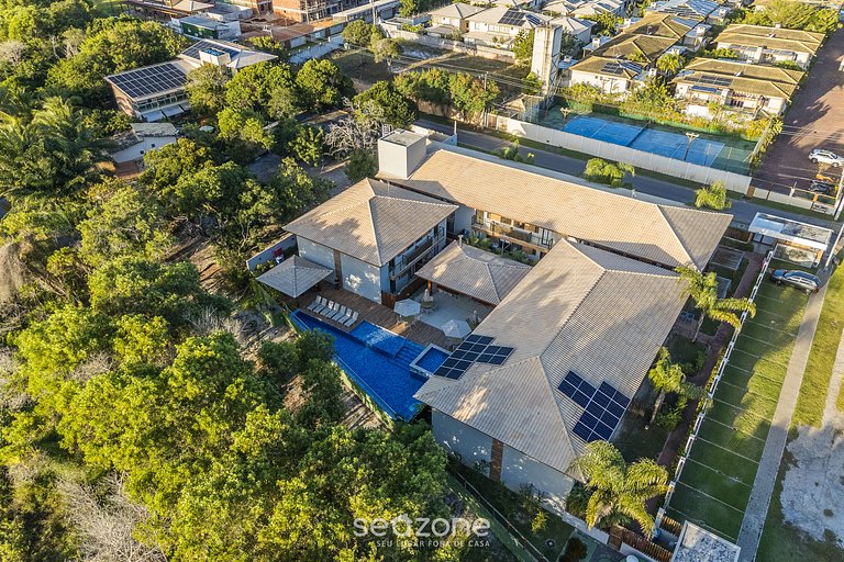 Apto de 2 Suites en Condominio con Piscina EKO0008