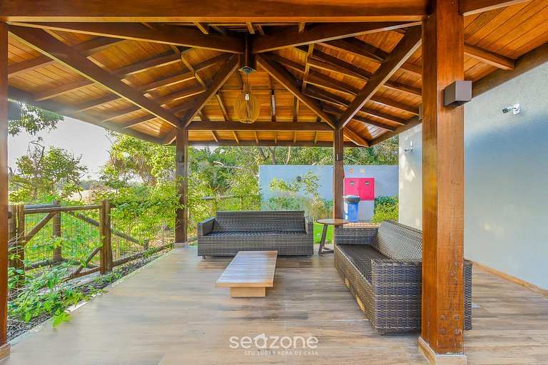 Apto de 2 Suites en Condominio con Piscina EKO0008