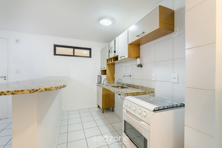 Studio em cond. c/ piscina a 190m da Praia ERE0302