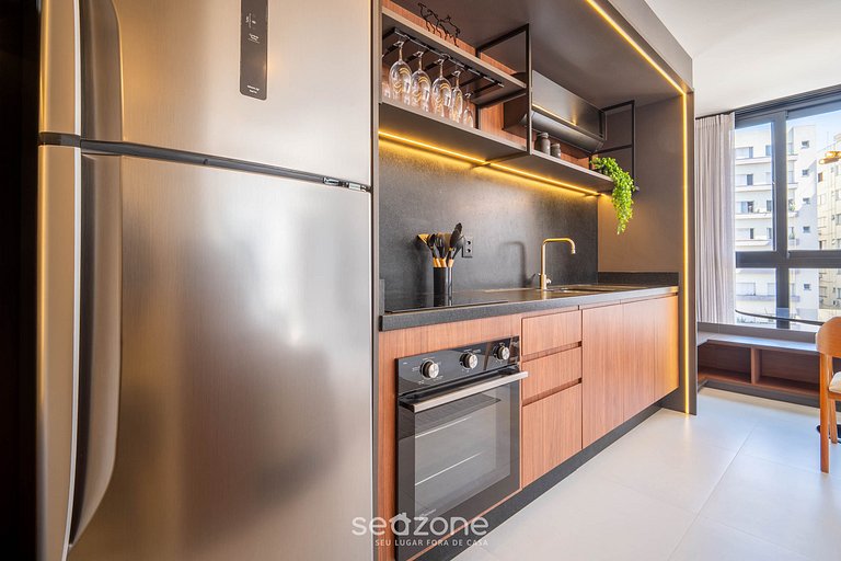 Estúdio em Cond. c/ Piscina em Floripa OGD0704