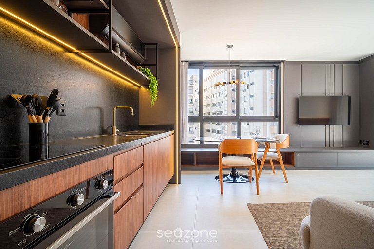 Estúdio em Cond. c/ Piscina em Floripa OGD0704