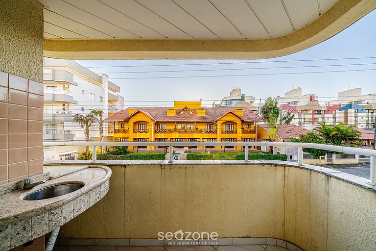 Apto com churrasqueira em Bombinhas FDL101