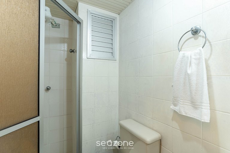 Apto no Centro a passos da Praia em BC CEV2304