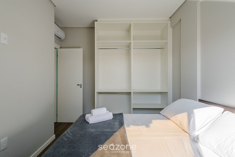 Apartamento con parrilla Playa Alegre CTD0101