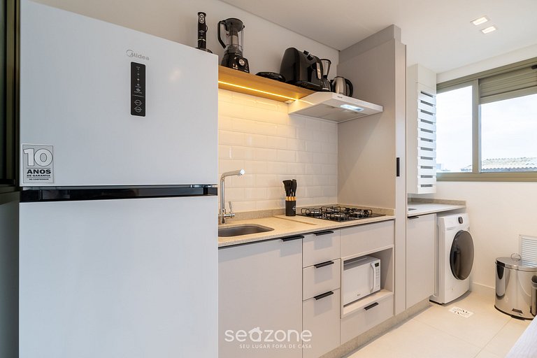 Apto 1 dormitorio 550 m de playa de Jurerê CEJ0304