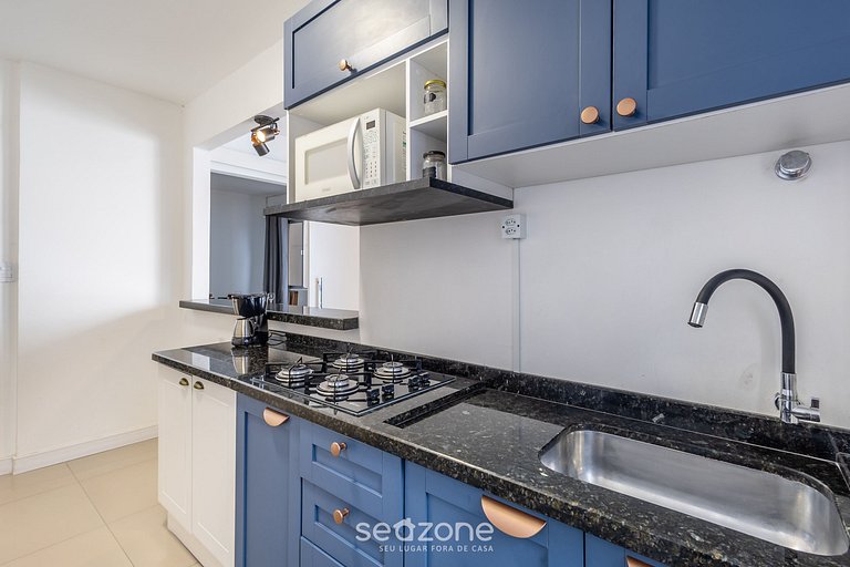 Apto completo a 50m da praia central - GCO0302