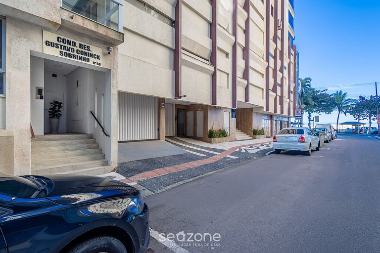 Apto completo a 50m da praia central - GCO0302