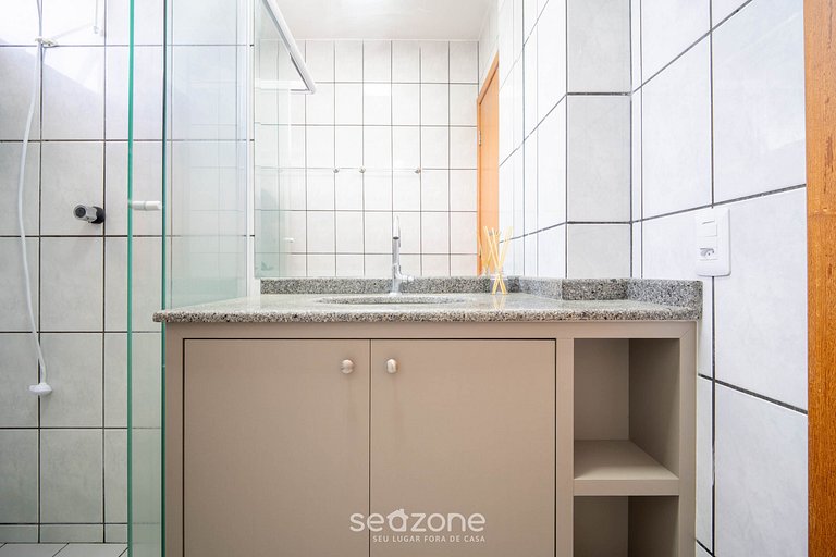 Apto con balcón y parrilla a 450m del mar REH0203