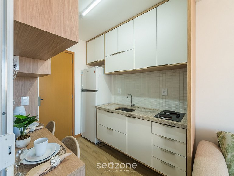 Apto c/ vista lateral al mar 70m de playa SMA0107