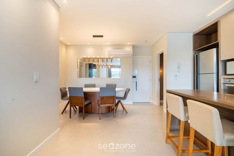 Apto con balcón y parrilla en Jurerê IHD0101