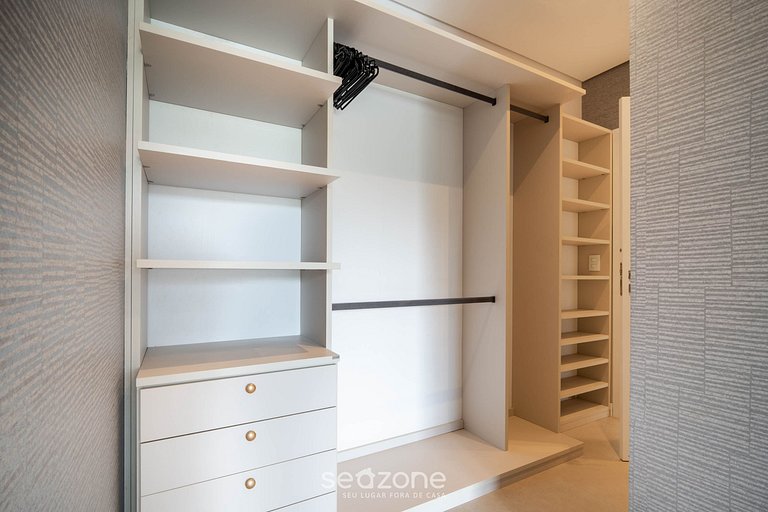 Apto con balcón y parrilla en Jurerê IHD0101