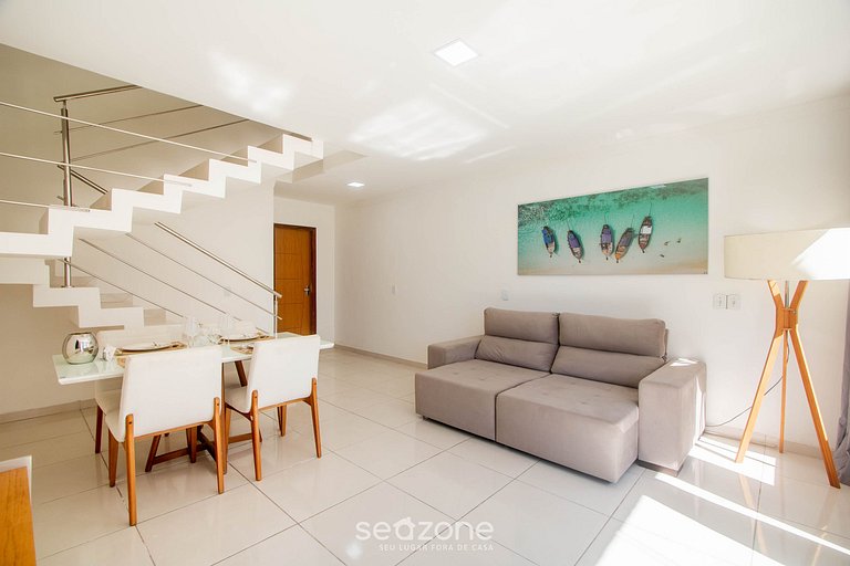 Casa c/ 2 Suites en un Cond. c/ Piscina BLV0002