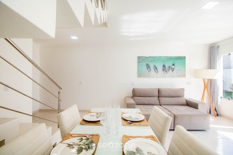 Casa c/ 2 Suites en un Cond. c/ Piscina BLV0002