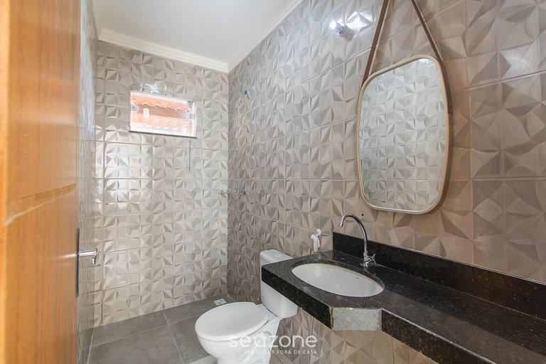 Casa c/ 2 Suites en un Cond. c/ Piscina BLV0002