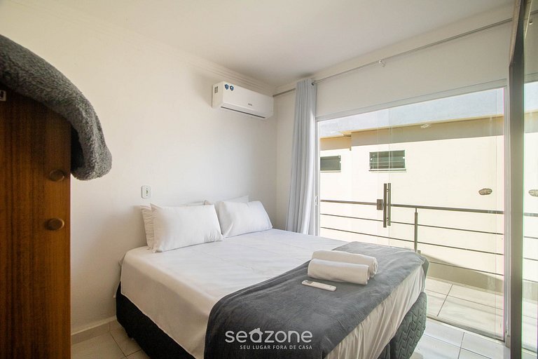 Casa c/ 2 Suítes em Cond. c/ Piscina BLV0002