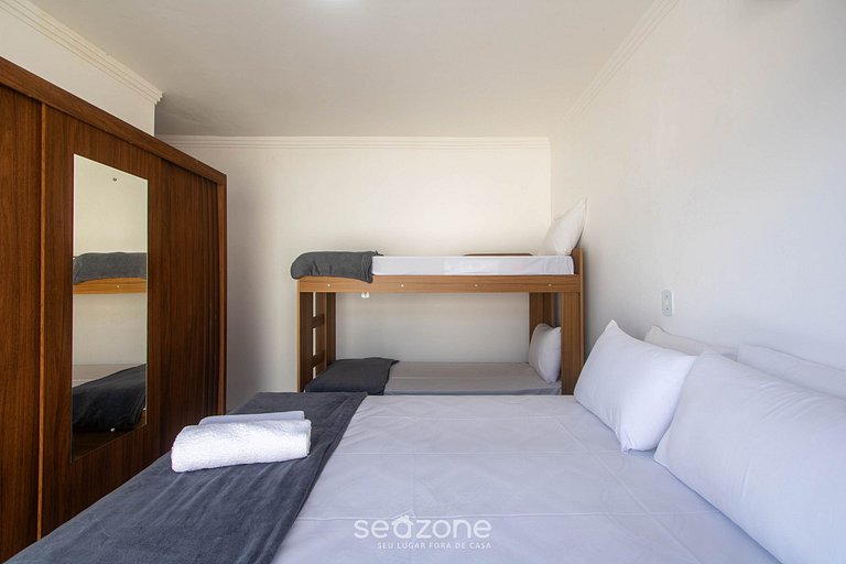 Casa c/ 2 Suites en un Cond. c/ Piscina BLV0002