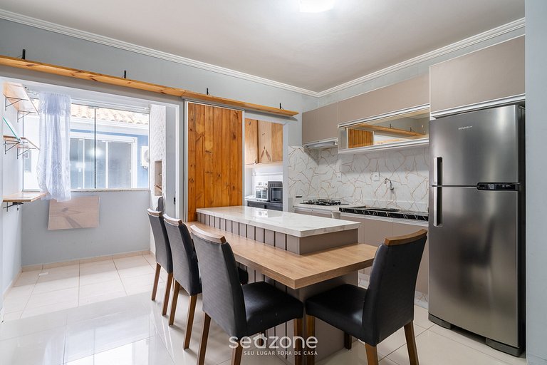 Apartamento c/ Churrasqueira 850m da Praia ACL0303