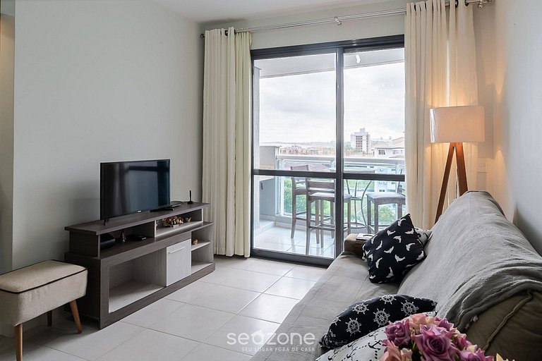 Hermoso apartamento con balcon y asador RML605