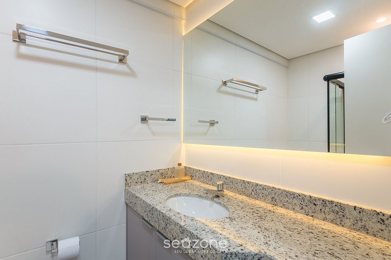 Studio c/ varanda a 800m da praia - EDF1501