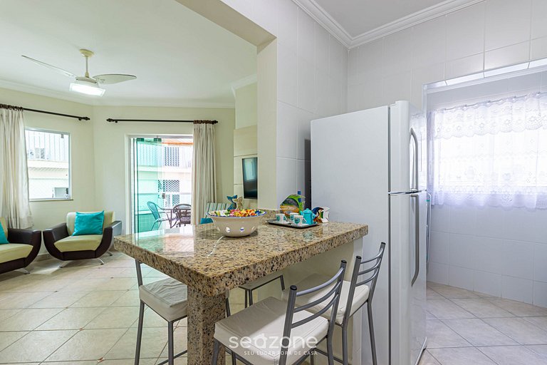 Apto c/ Churrasqueira a 180m da Praia CGB0035