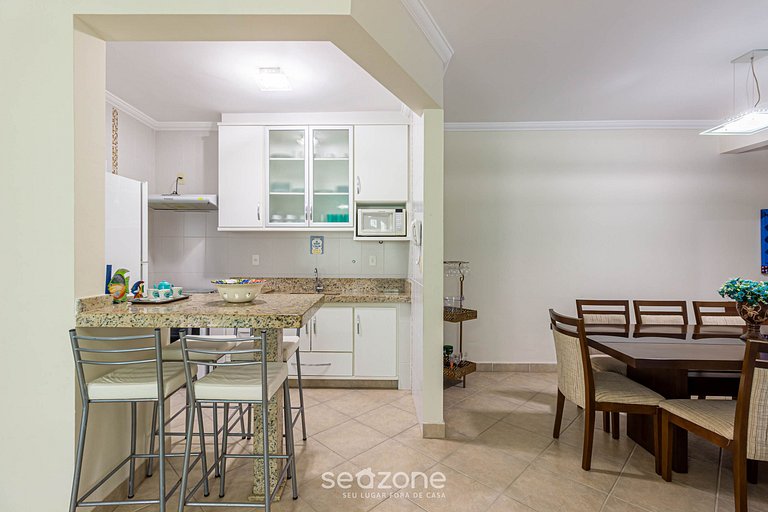 Apto c/ Churrasqueira a 180m da Praia CGB0035