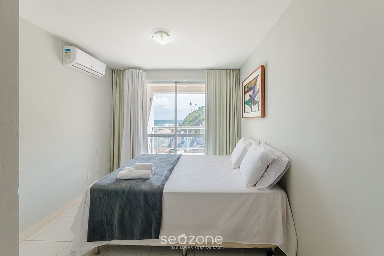 Apto c/ varanda e vista a passos da Praia OPR0303