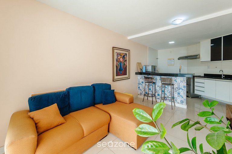 Apto c/ varanda e vista a passos da Praia OPR0303