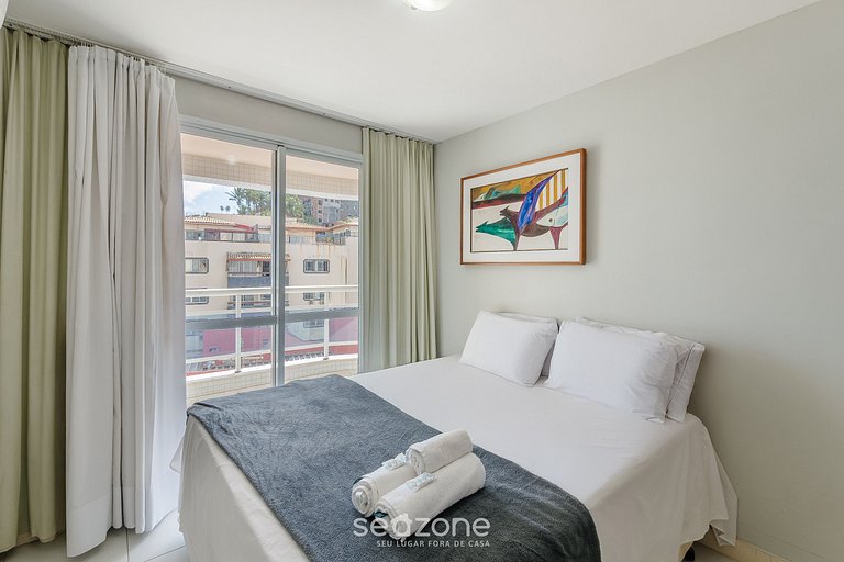 Apto c/ varanda e vista a passos da Praia OPR0303